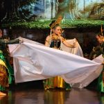 KEHADIRAN NYI RANTAN SARI MENGGEMPARKAN TMII JAKARTA